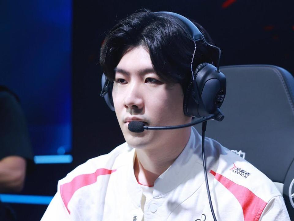 容化学反应 容化学反应