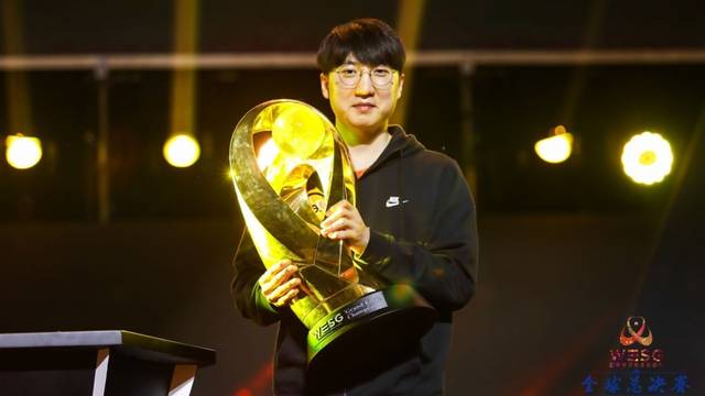 在普尔受伤 在普尔受伤