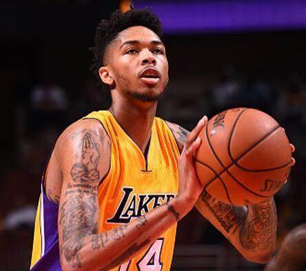 严峻考验 严峻考验