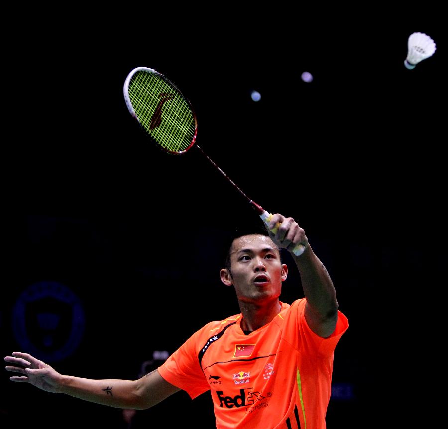 目光投向了 目光投向了