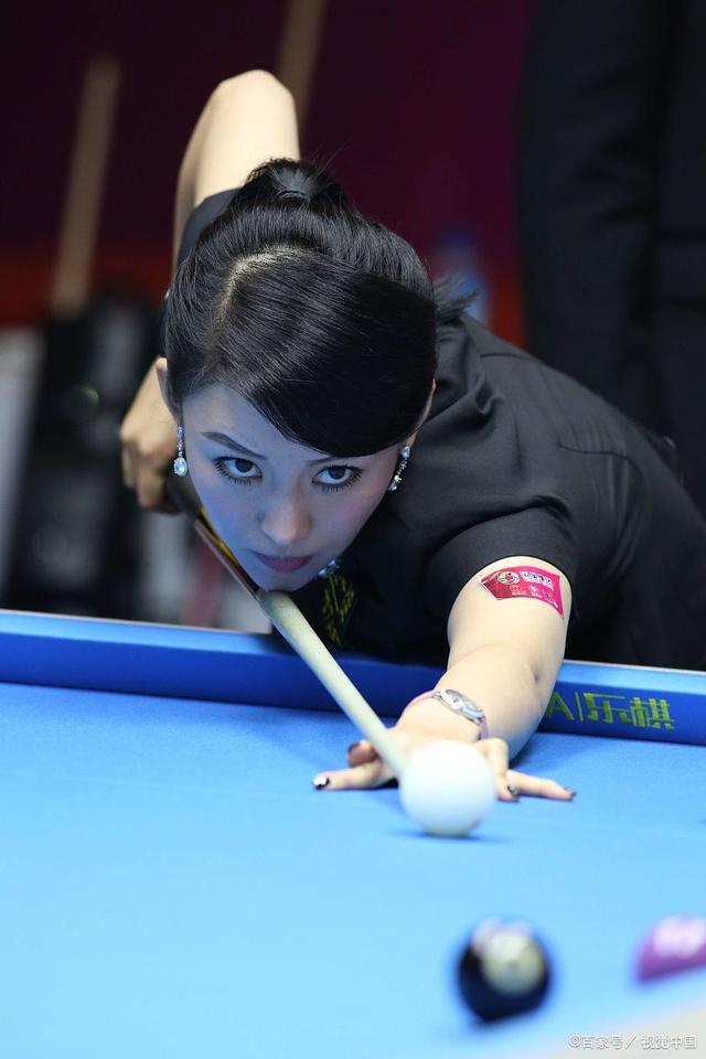 与替补之间 与替补之间