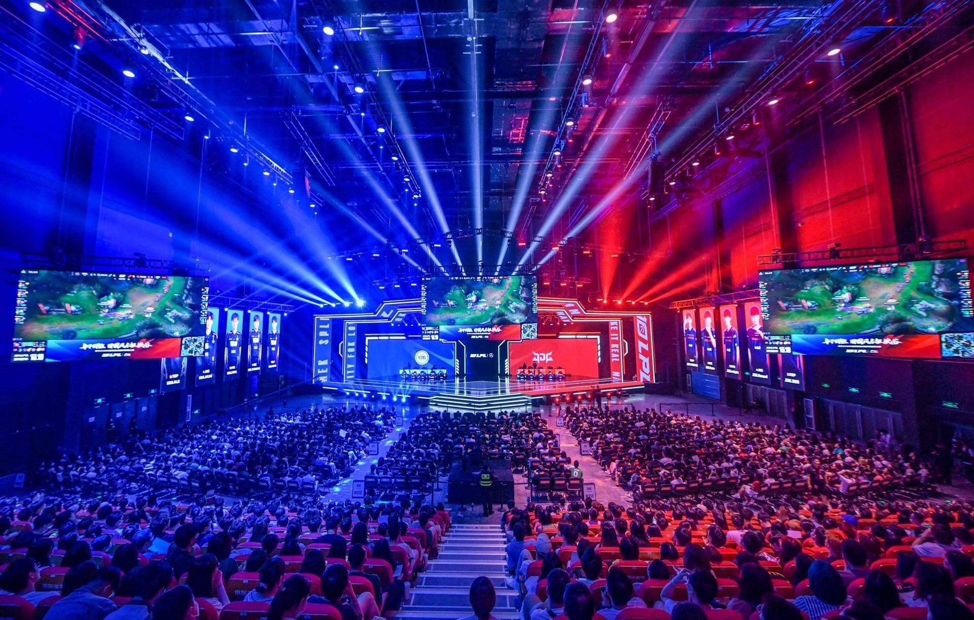 丘库埃泽以 丘库埃泽以