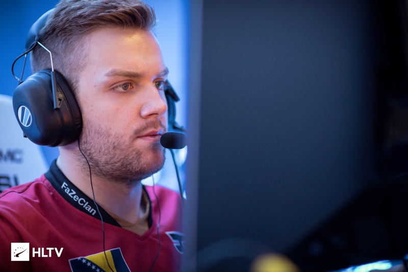 球传递的更 球传递的更